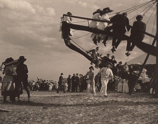 Razzle dazzle by Harold Cazneaux